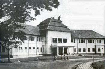 Sejarah Arsitektur Kolonial Kota Malang